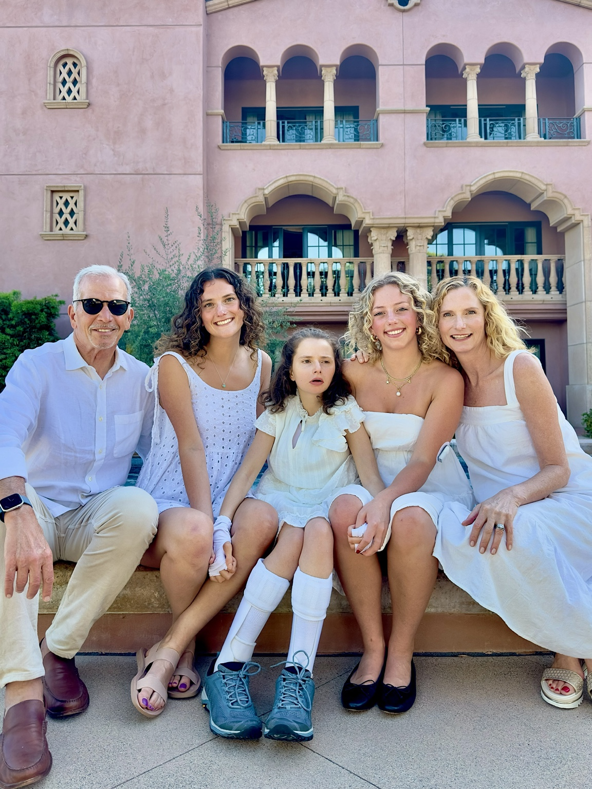 The Varon family together